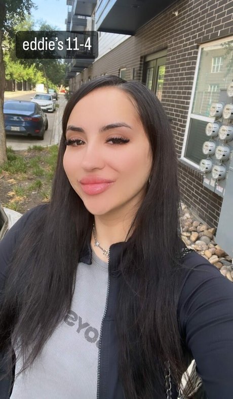 Nagie wyciekłe zdjęcie OnlyFans od Yourfutureexwifey