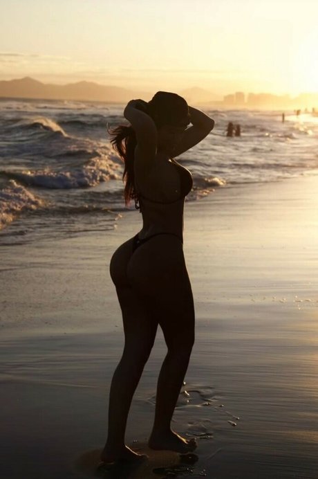 Victtoria Medeiros