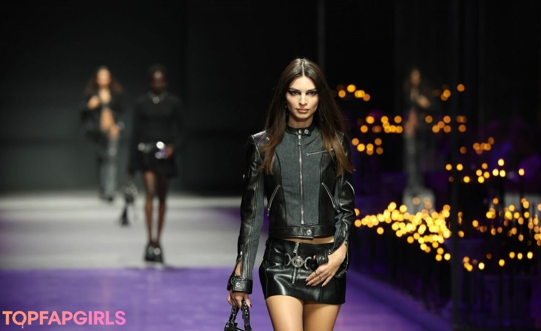 Nagie wyciekłe zdjęcie OnlyFans od Emily Ratajkowski #1060