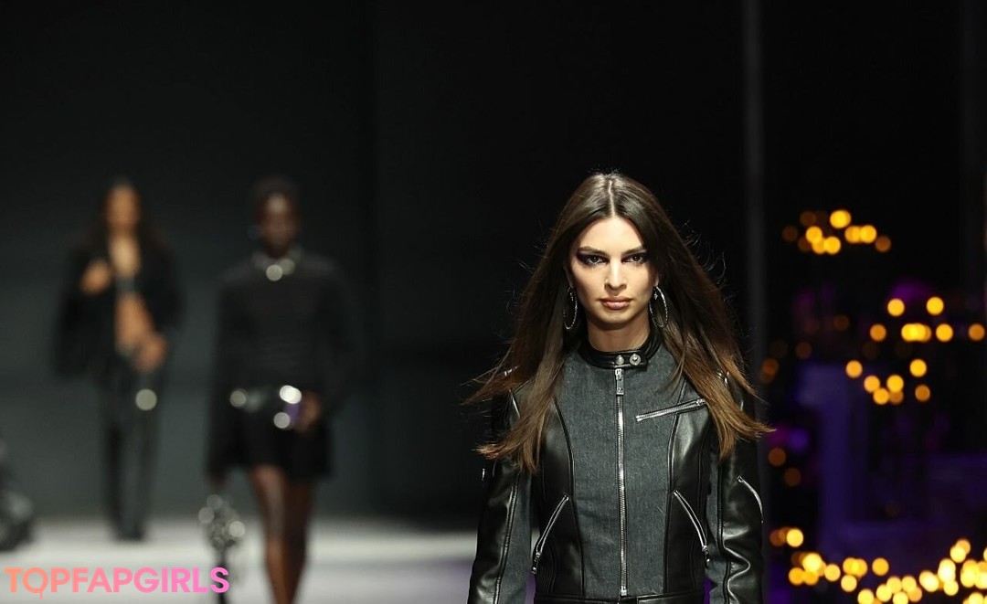 Nagie wyciekłe zdjęcie OnlyFans od Emily Ratajkowski #1062