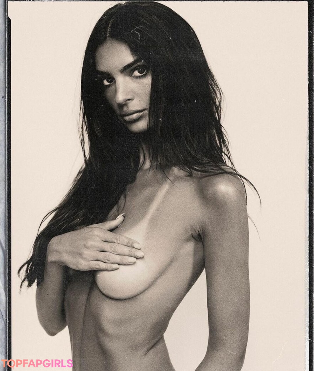 Nagie wyciekłe zdjęcie OnlyFans od Emily Ratajkowski #1219