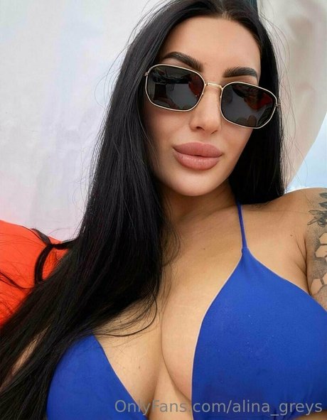 Alina_greys