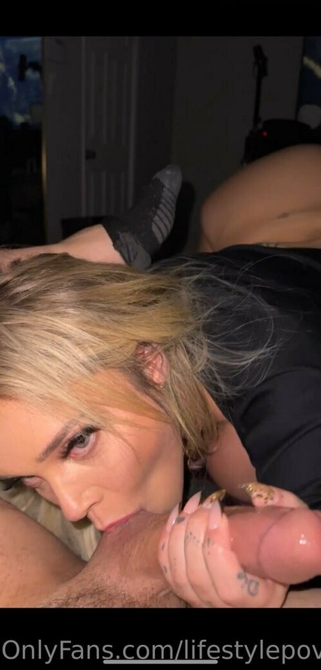 Nagie wyciekłe zdjęcie OnlyFans od Elisvault