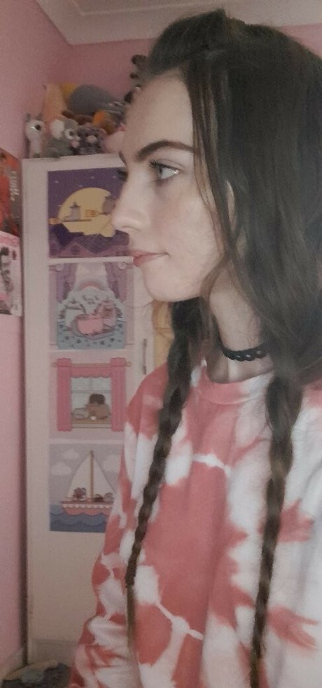 Shy_spice