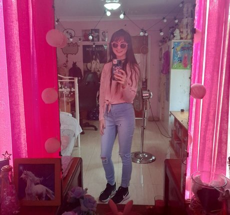 Nagie wyciekłe zdjęcie OnlyFans od Shyspice