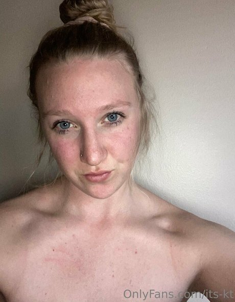 Nagie wyciekłe zdjęcie OnlyFans od Itskt