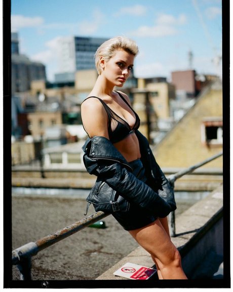 Wallis Day