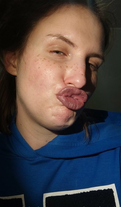 Nagie wyciekłe zdjęcie OnlyFans od Lucylumid