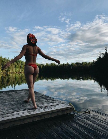 Nagie wyciekłe zdjęcie OnlyFans od Lilly Breton