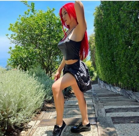 Ava Max