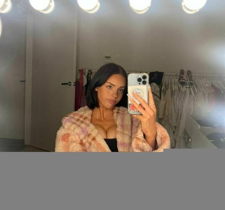 Nagie wyciekłe zdjęcie OnlyFans od Alliyah
