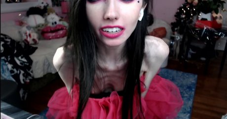 Nagie wyciekłe zdjęcie OnlyFans od Eugenia Cooney