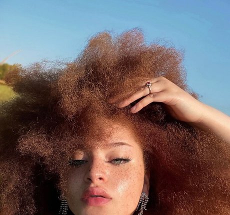 Nagie wyciekłe zdjęcie OnlyFans od Nikkie Ginger