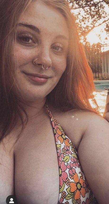 Nagie wyciekłe zdjęcie OnlyFans od Alyssa Holmes 69