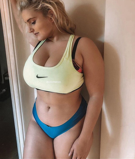 Nagie wyciekłe zdjęcie OnlyFans od Casey Leigh