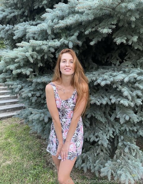 Nagie wyciekłe zdjęcie OnlyFans od Sleepybeautyasmrfree
