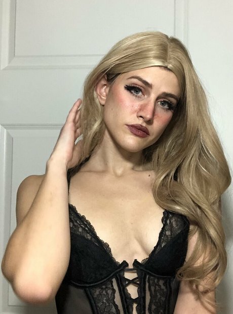 Nagie wyciekłe zdjęcie OnlyFans od Emmayearose