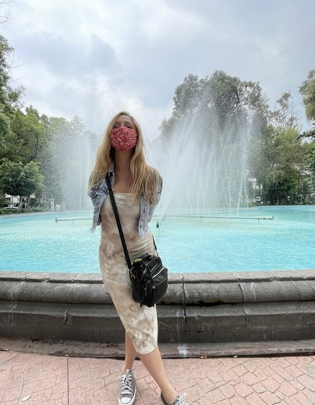 Nagie wyciekłe zdjęcie OnlyFans od Freemollypills