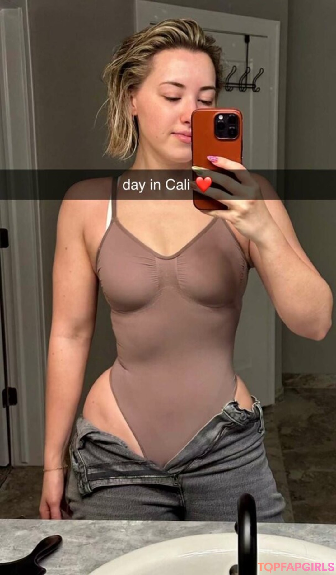 Nagie wyciekłe zdjęcie OnlyFans od Pineapplebrat #1104