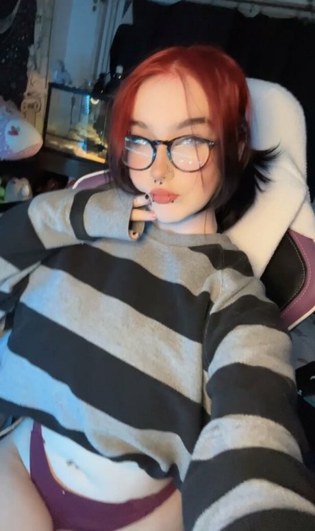 Nagie wyciekłe zdjęcie OnlyFans od Sylvieexo