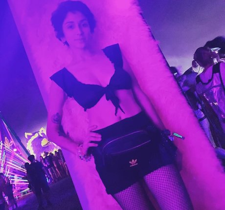 Nagie wyciekłe zdjęcie OnlyFans od Yana Mori