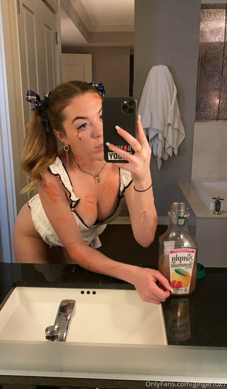 Nagie wyciekłe zdjęcie OnlyFans od Gingerfrecklesvip