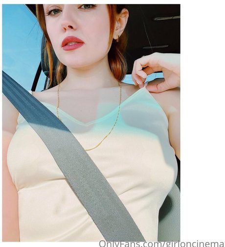 Nagie wyciekłe zdjęcie OnlyFans od Girloncinema