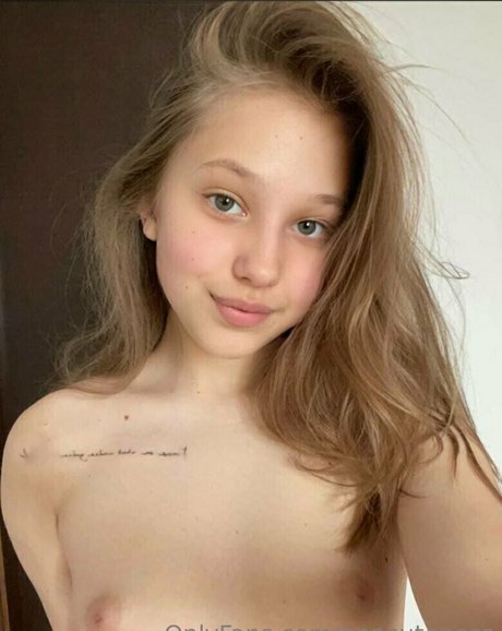 Nagie wyciekłe zdjęcie OnlyFans od Anacuteness