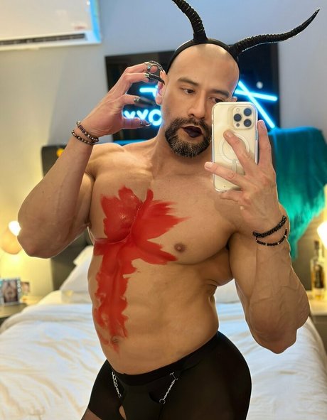 Nagie wyciekłe zdjęcie OnlyFans od Aleolatinoxxx