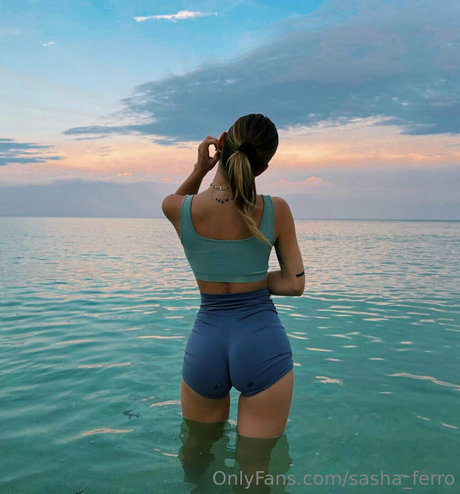 Nagie wyciekłe zdjęcie OnlyFans od Sasha Ferro