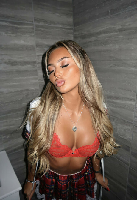 Nagie wyciekłe zdjęcie OnlyFans od Maddie Grimaldi