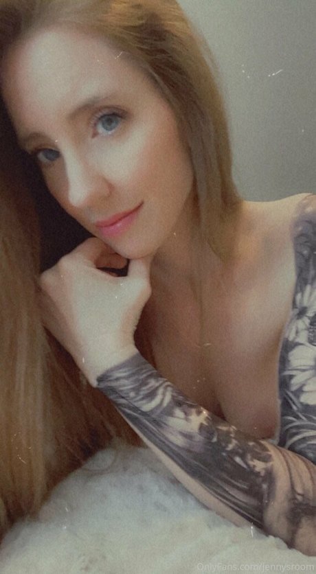 Nagie wyciekłe zdjęcie OnlyFans od Jennysroom