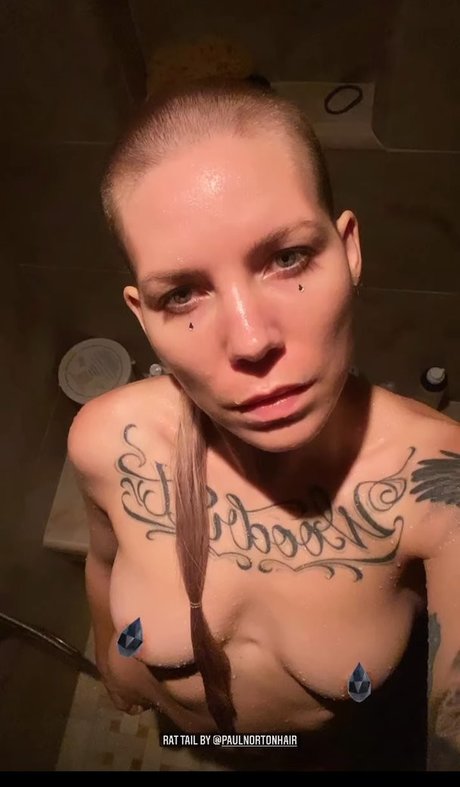 Nagie wyciekłe zdjęcie OnlyFans od Skylar Grey