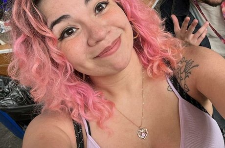 Nagie wyciekłe zdjęcie OnlyFans od Tiffany Lockheart