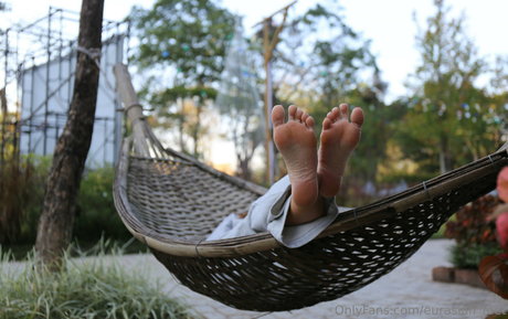 Eurasianfeet