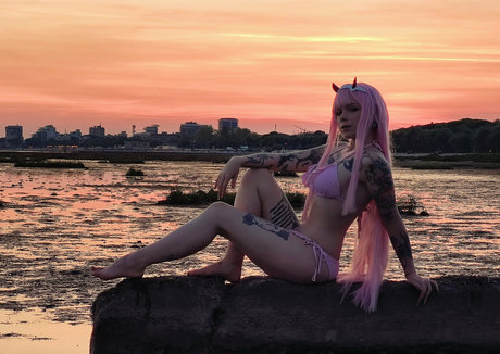 Nagie wyciekłe zdjęcie OnlyFans od Kuromiketsu
