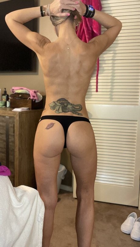 Nagie wyciekłe zdjęcie OnlyFans od Fitwife1983