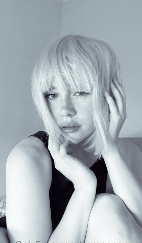 Nagie wyciekłe zdjęcie OnlyFans od Comeonanna