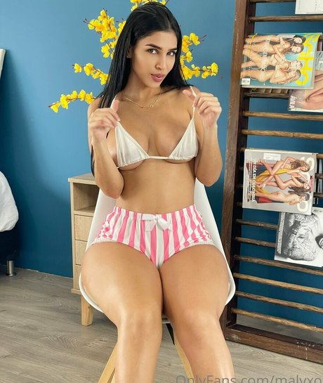 Nagie wyciekłe zdjęcie OnlyFans od Maddiekinky