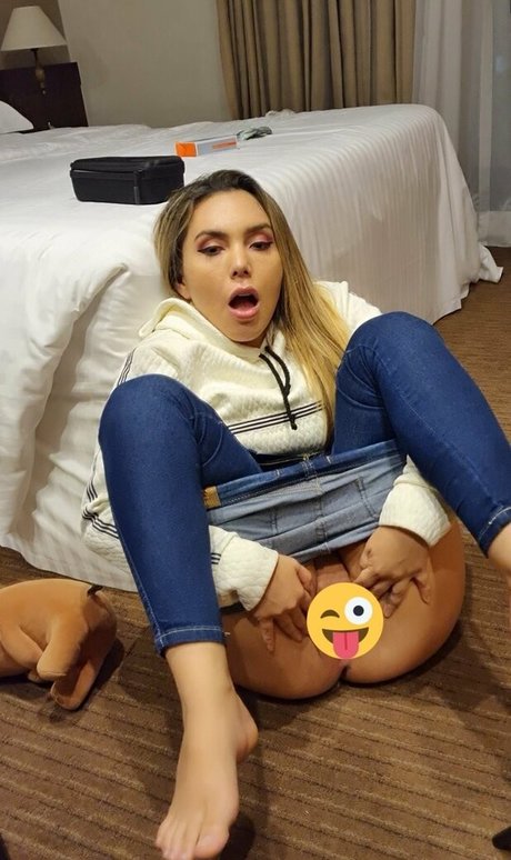Bolivianamimifree