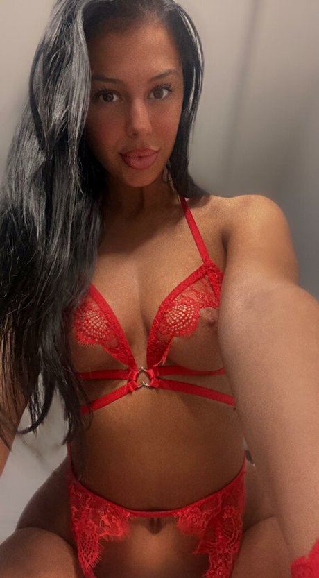 Nagie wyciekłe zdjęcie OnlyFans od Delilahgirlxo