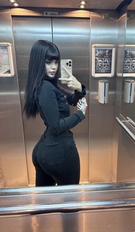 Nagie wyciekłe zdjęcie OnlyFans od Chxrryxblossom