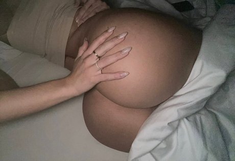 Nagie wyciekłe zdjęcie OnlyFans od Kendalluvxx