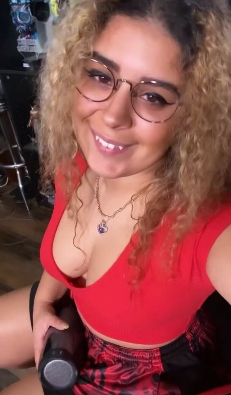 Nagie wyciekłe zdjęcie OnlyFans od Justyeliz