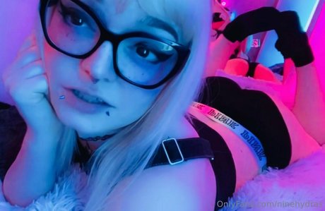 Nagie wyciekłe zdjęcie OnlyFans od Ninehydras