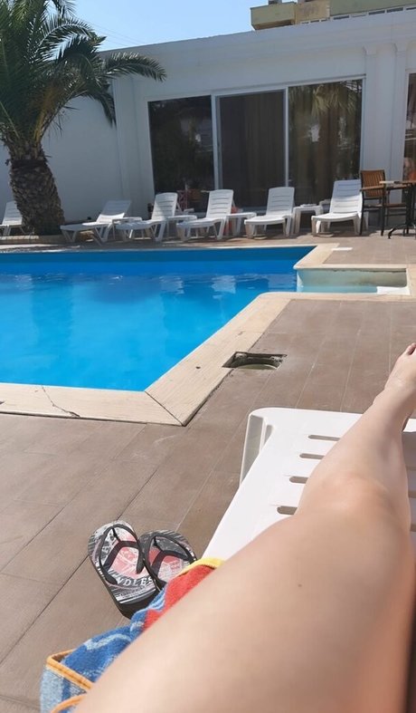 Nagie wyciekłe zdjęcie OnlyFans od Fraaoula