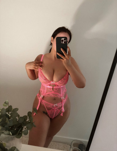 Nagie wyciekłe zdjęcie OnlyFans od Evelynwhite