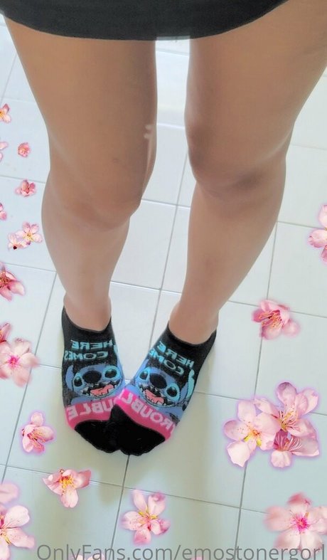 Emostonergorl