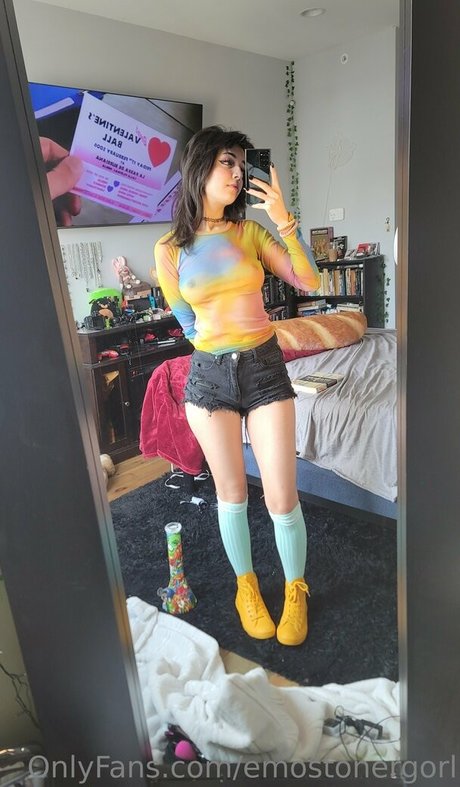 Emostonergorl