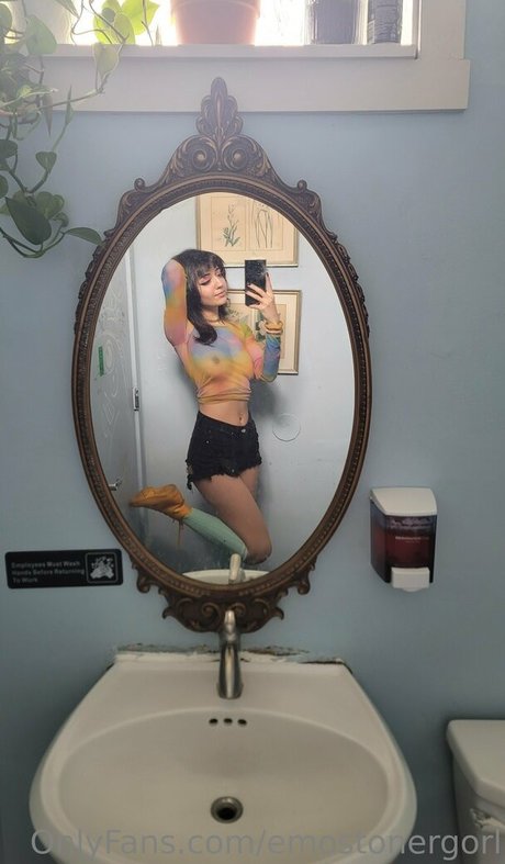 Emostonergorl